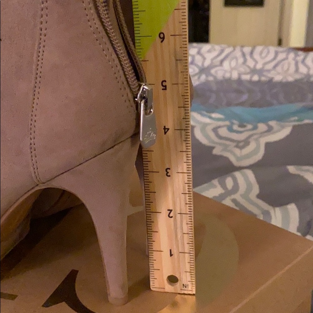 Caged open toe booties - Picture 4 of 4
